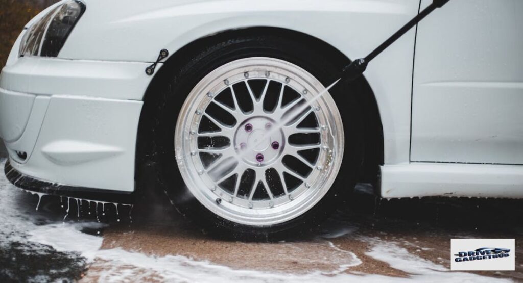 How a brushless car washes Works