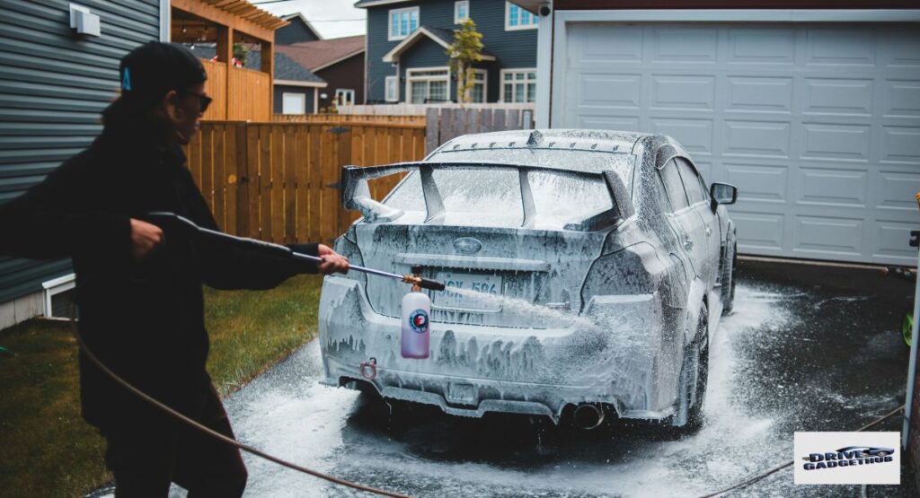 Touch-Free Car Wash Pros and Cons for Vehicle Safety