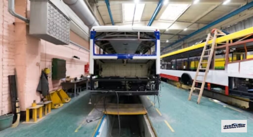 Tunnel Car Wash with Conveyor System